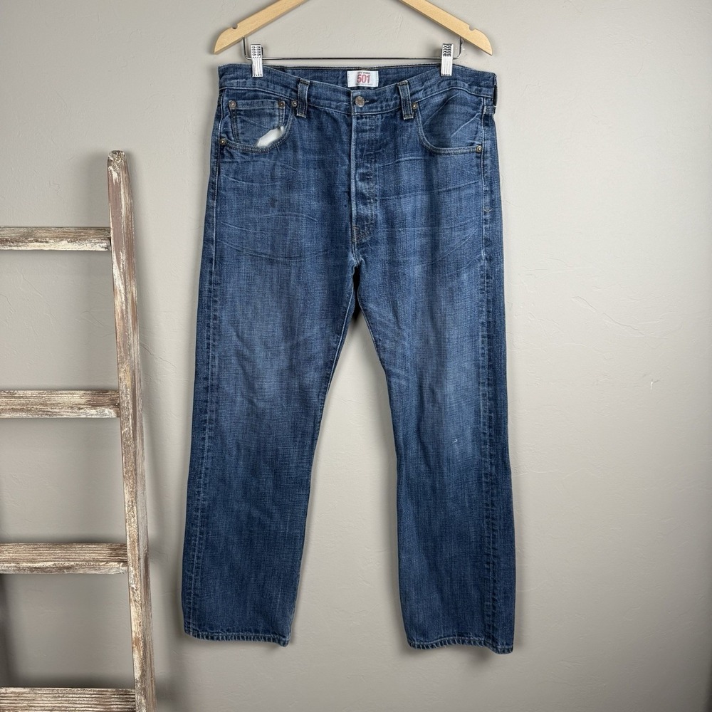 2007 Levi 501 Button Fly Straight Fit Denim Blue Jeans size 36x30.5